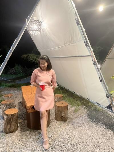 Supattra 54 ans Trang Thaïlande