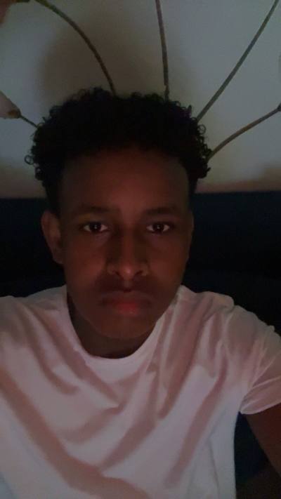 Rahman 18 ปี Malmö  Sweden