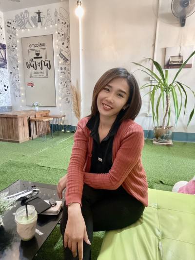 Namfon 29 Jahre เลิงนกทา Thailand
