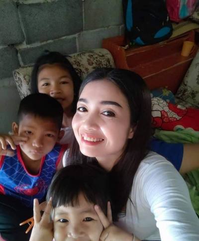 Phacharee 36 years ชลบุรี Thailand