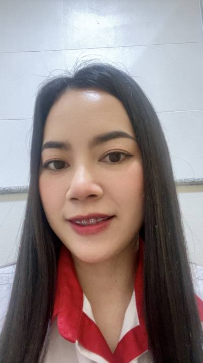 Oil 33 years Si Racha Thailand