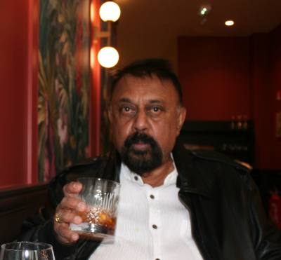 Anand 50 ปี Montrouge France