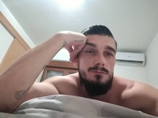 Emrah 29 ปี Sarajevo Bosnia & Herzegovina