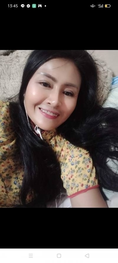 Orawan 41 Jahre Phuket  Thailand