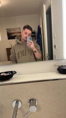 Adrian 26 ปี Rosenheim Germany