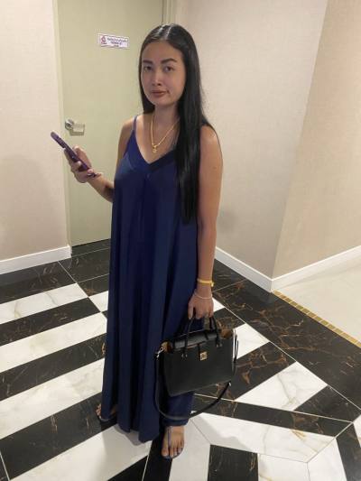 Duangphon 27 Jahre Maha Sarakham Thailand