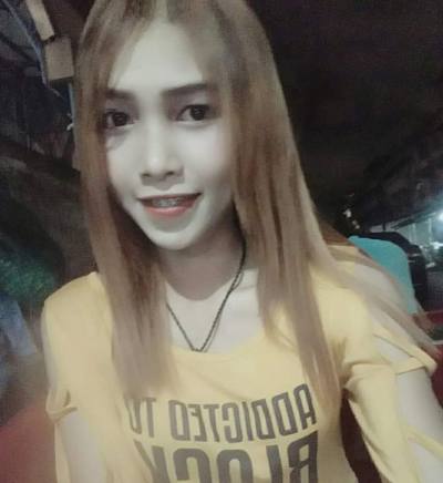 Duan 28 years Burerum Thailand