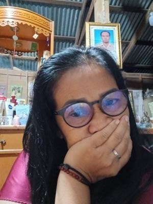 Aree 54 ans Aree Thaïlande
