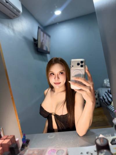 Nadia 25 years Huahin Thailand