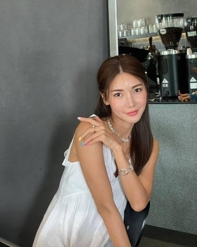 Minerva 36 ans Watthana Thaïlande