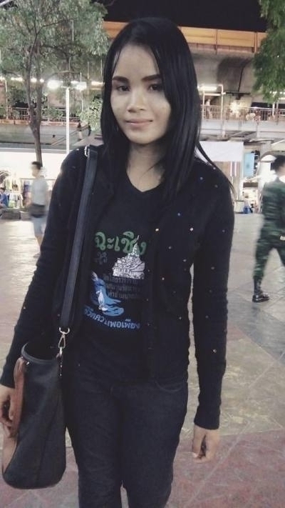 Katizaa 33 years Phanthong Thailand
