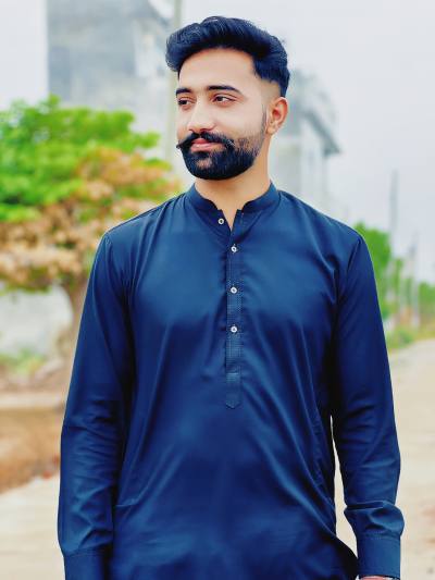 Wahab 27 ปี Gujranwala Pakistan