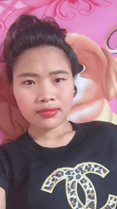 Rain  28 ans ไทย Thaïlande