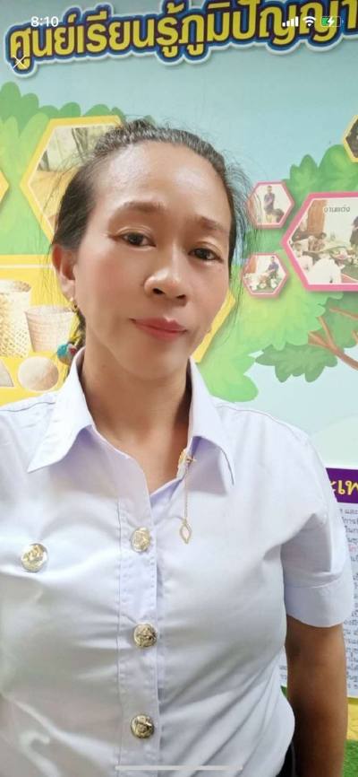 Pui 46 ans Center Thaïlande