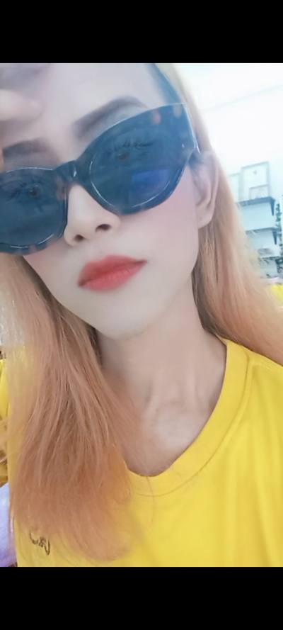 Nisa 40 ans Banker Thaïlande