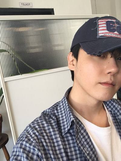 Ruben 27 ปี Bangkok  ไทย