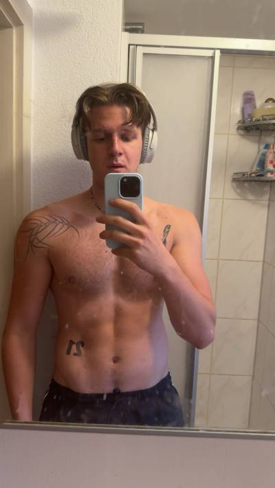 Richard 23 ปี Frankfurt  Germany