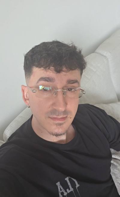 Damien 34 ปี Bangkok ไทย