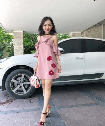 Minly 33 Jahre Chiang Mai Thailand