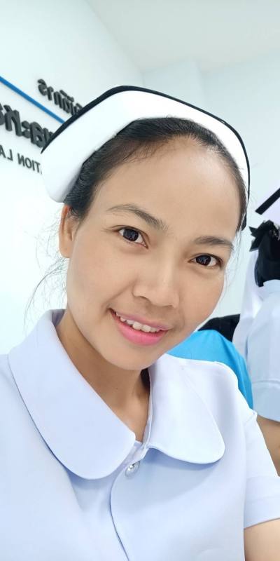 Sangduen 44 Jahre Meung Samut Sakhon Thailand