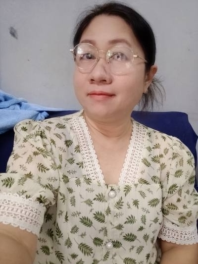 Nuan 46 ans T Thaïlande