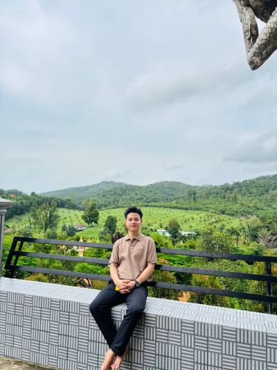 Wai 30 ปี Kanchanaburi  ไทย