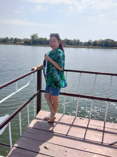 Nichamon 53 ans  Thaïlande