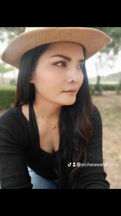 Picharawan 40 Jahre เมือง Thailand