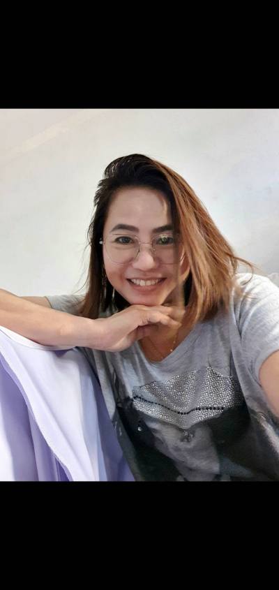 Phakamon 49 ans สตึก Thaïlande