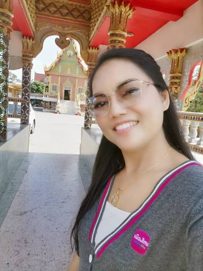 Nim 46 ans Muang  Thaïlande