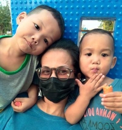 Chayamol 37 ans Wichainburi Thaïlande