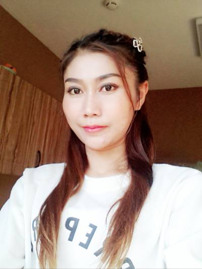 Jiji 45 ans สีชมพู Thaïlande