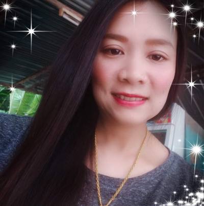 Thita 43 ans Chanthaburi Thaïlande