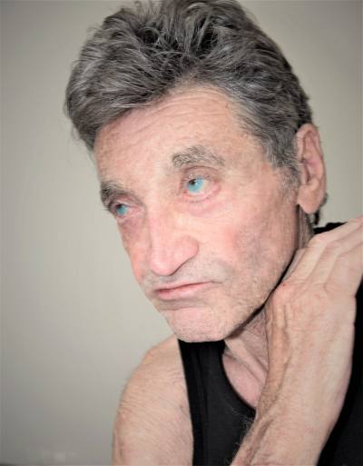 Alain 66 Jahre Tarbes Frankreich