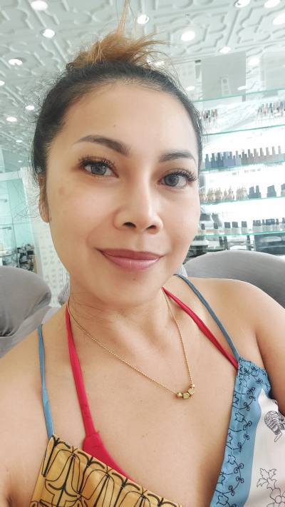 Ying 36 Jahre Samut Sakhon Thailand