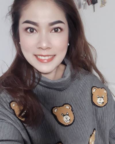 Emma 45 Jahre Bangkok Thailand