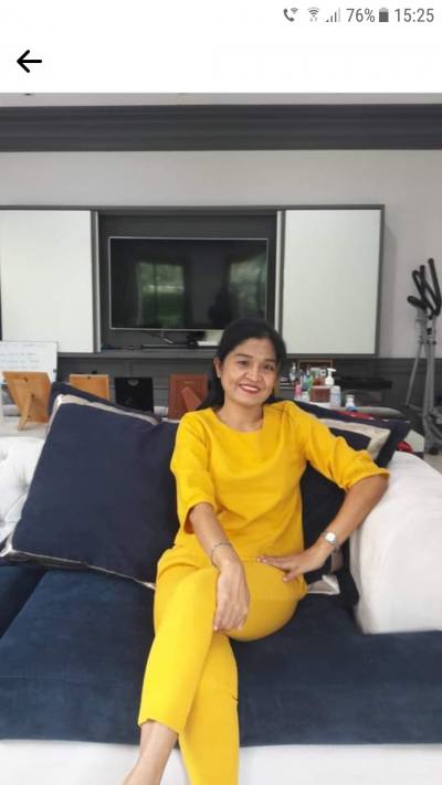 Phimson 54 ans Srisaket Thaïlande