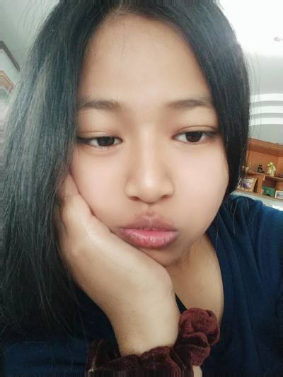 Toey 24 ans Bangkok  Thaïlande