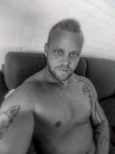 Jakob 34 years Esbjerg  Denmark