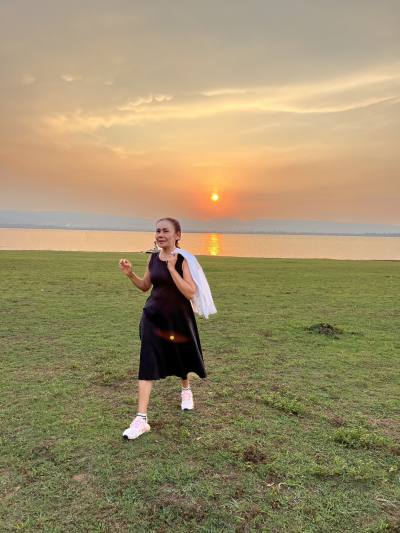 Sunee 52 Jahre Nakhon Ratchasima Thailand