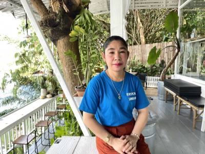 Nana 53 ans Muang  Thaïlande