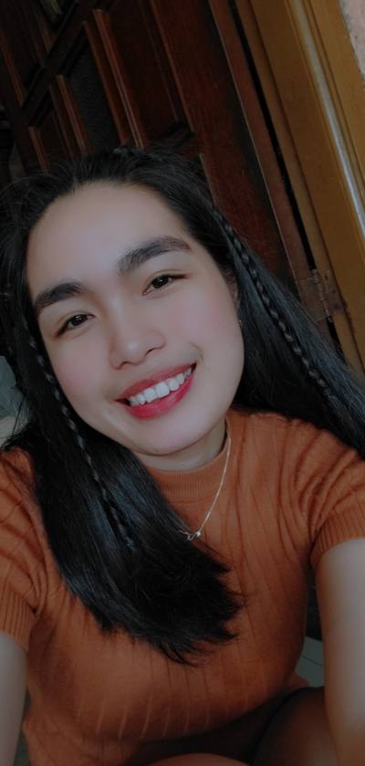 Charlene 30 ans Manila Philippines