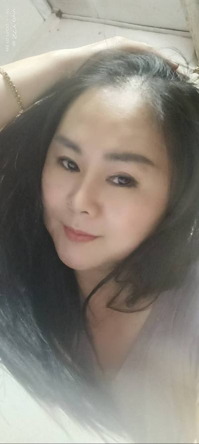 AOMSIN 46 ans Sanom Thaïlande