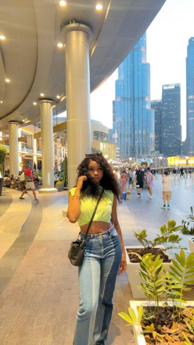Catherine 33 ans Da Nang Thaïlande
