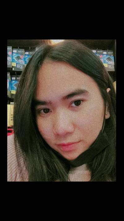 FERN 24 ans คำม่วง Thaïlande