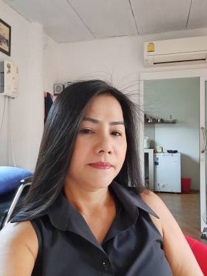 Ananya 49 Jahre Khlong Luang Thailand