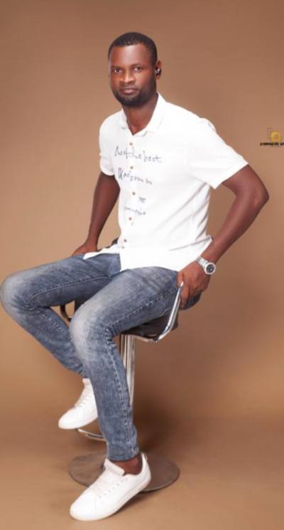 Alpha 36 ปี  Guinea