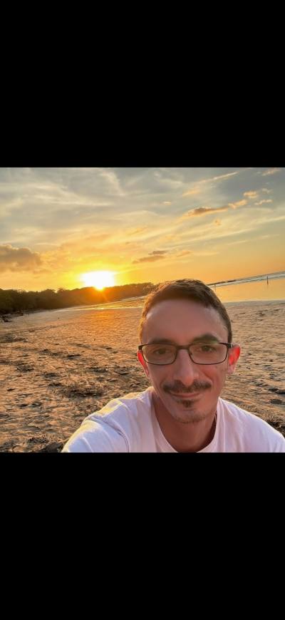 Jonathan 38 years Bangkok Thailand