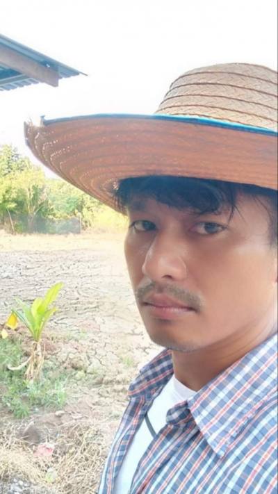 Mate 40 ans Songpenong  Thaïlande