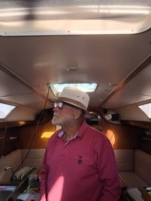 Roger 73 years Gruissan France